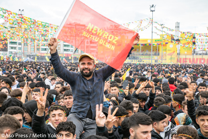 Diyarbakır Newroz'undan renkli kareler