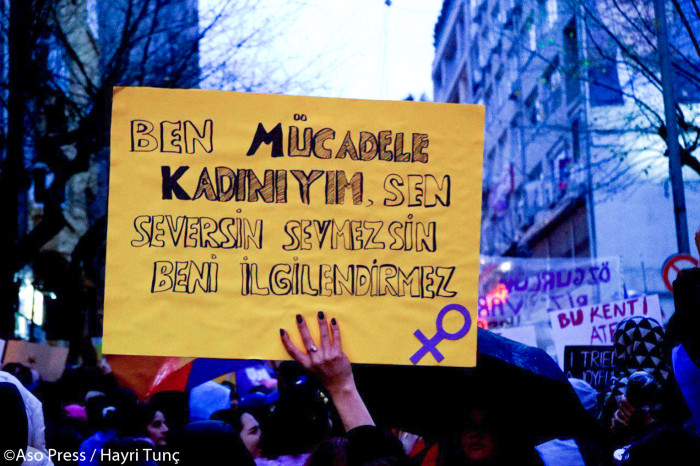 Feminist Gece Yürüyüşü'nden Potreler