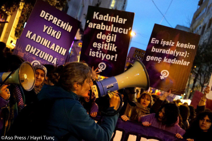 Feminist Gece Yürüyüşü'nden Potreler