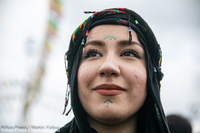 Newroz'da bütün bakışların yöneldiği kişi kimdi?