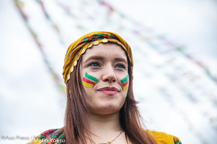 Newroz'da bütün bakışların yöneldiği kişi kimdi?