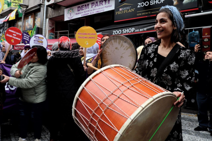 Kadınlar 8 Mart’a Yürüyor