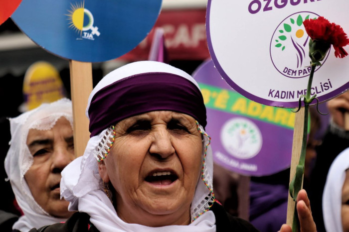Kadınlar 8 Mart’a Yürüyor