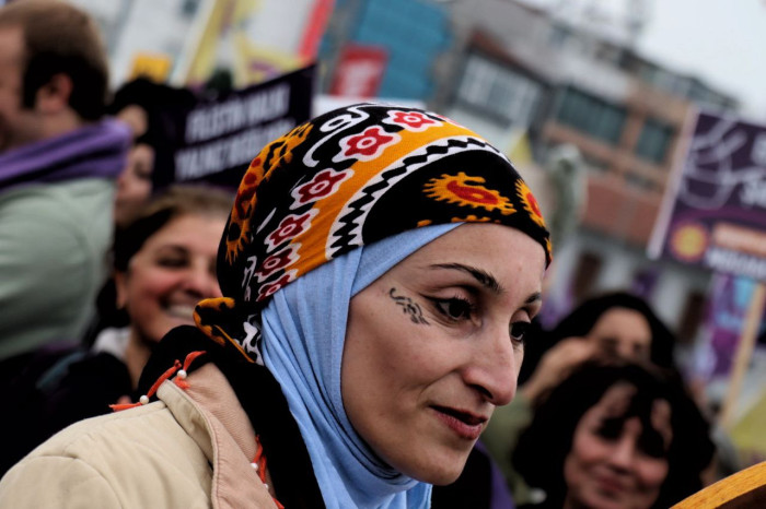 Kadınlar 8 Mart’a Yürüyor