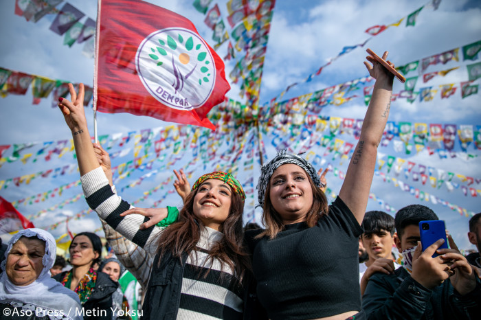 Üç dilli kentin newrozu