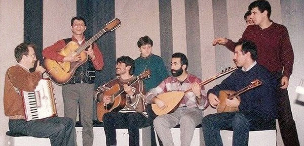 Diyarbakır'dan Avrupa'ya yasakların gölgesinde büyüyen bir çınar Koma Amed