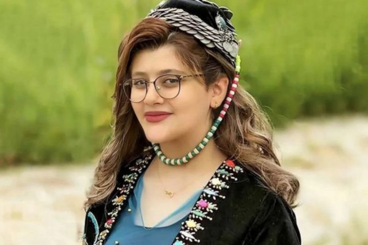 Jina Amini'nin yoldaşları anlattı: Özgürlük mücadelesinde yaşıyor