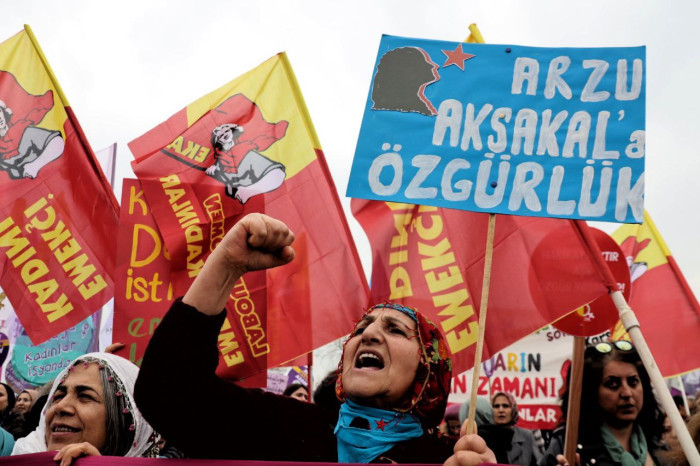 Kadınlar 8 Mart’a Yürüyor